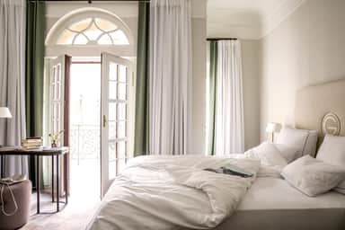 Transit Hotels Singapore